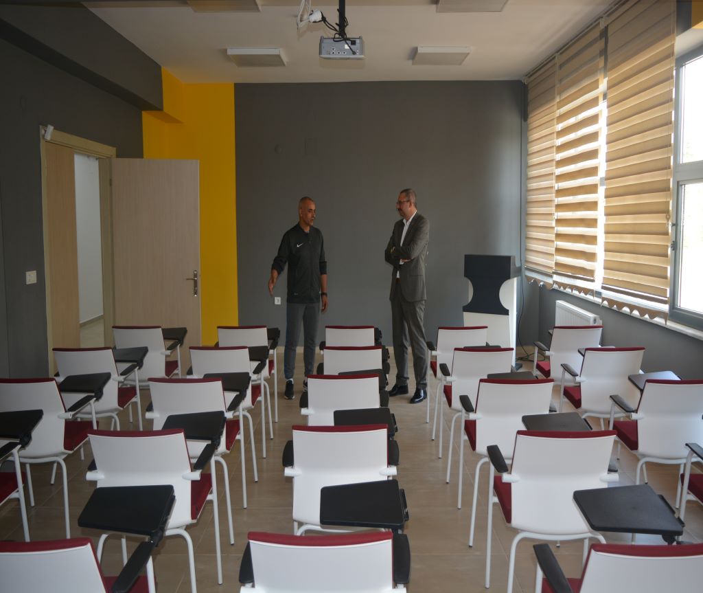SAYIN KAYMAKAMIMIZ GENÇLİK MERKEZİMİZDE İNCELEMELERDE BULUNDU